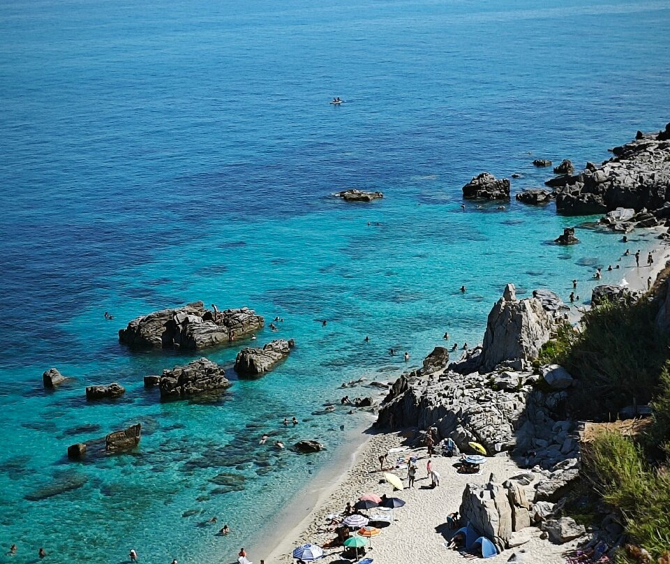 Spiaggia Michelino-Parghelia必去景点