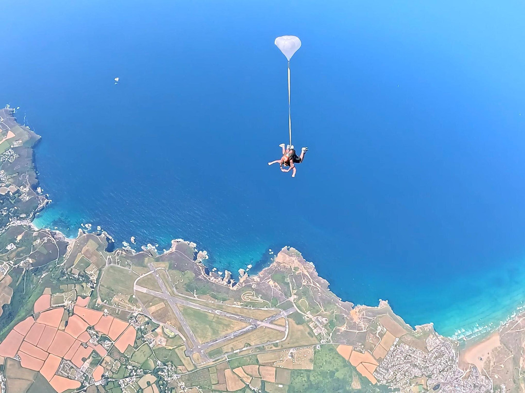 Cornish Parachute Club-佩伦波思必去景点