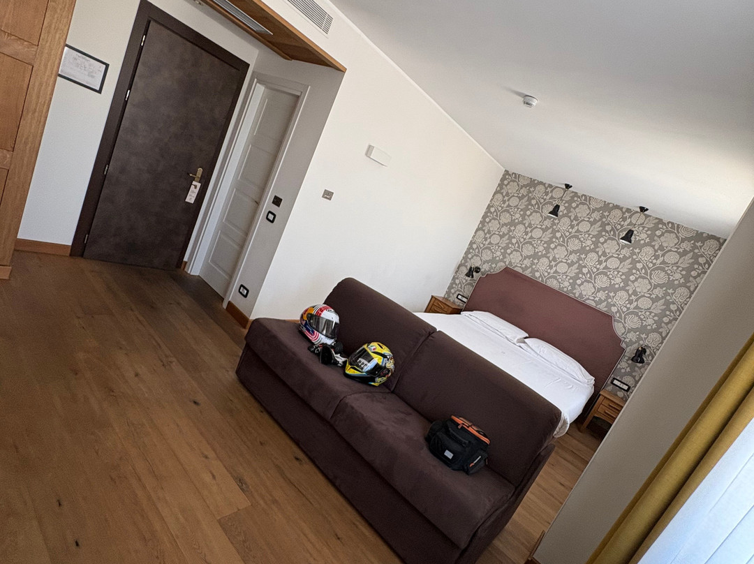 Duca D'Aosta Modern Retro Hotel主图