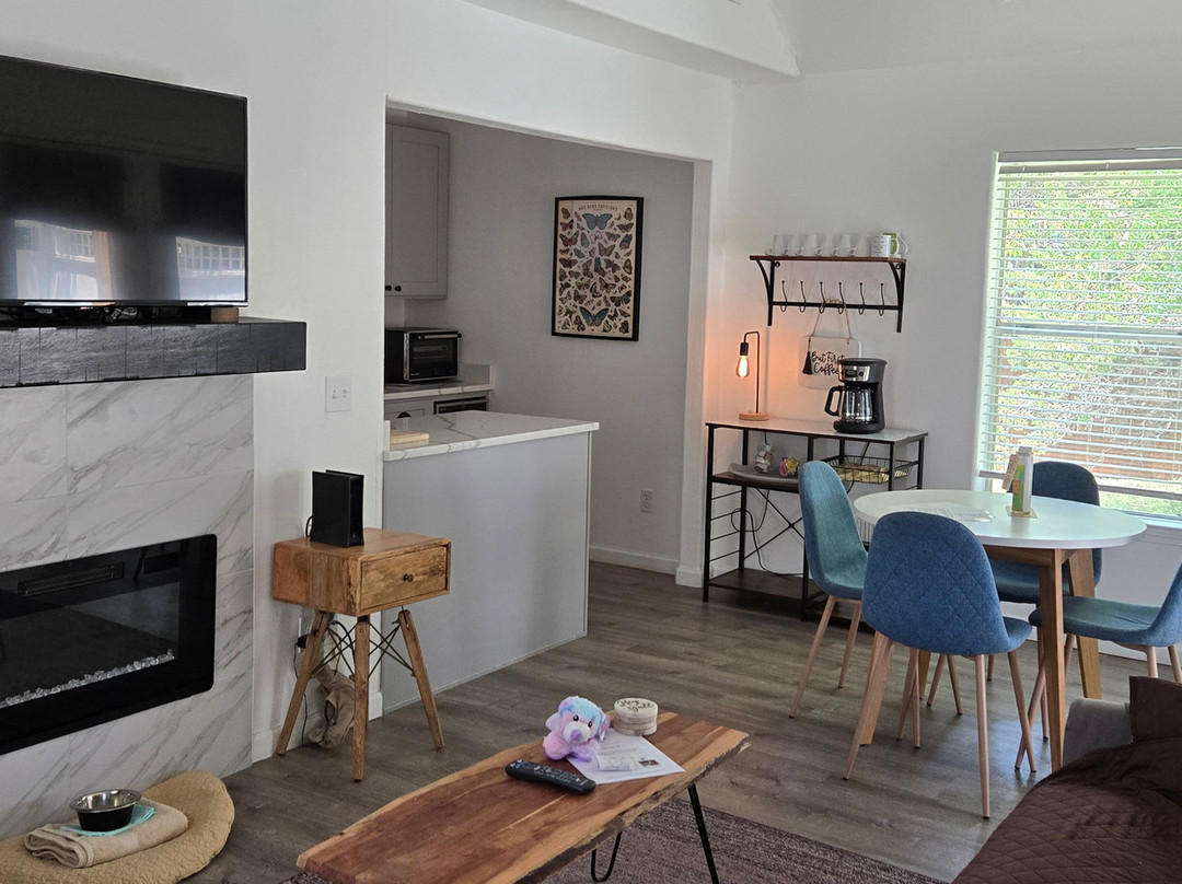 Cypress Creek Cottages主图