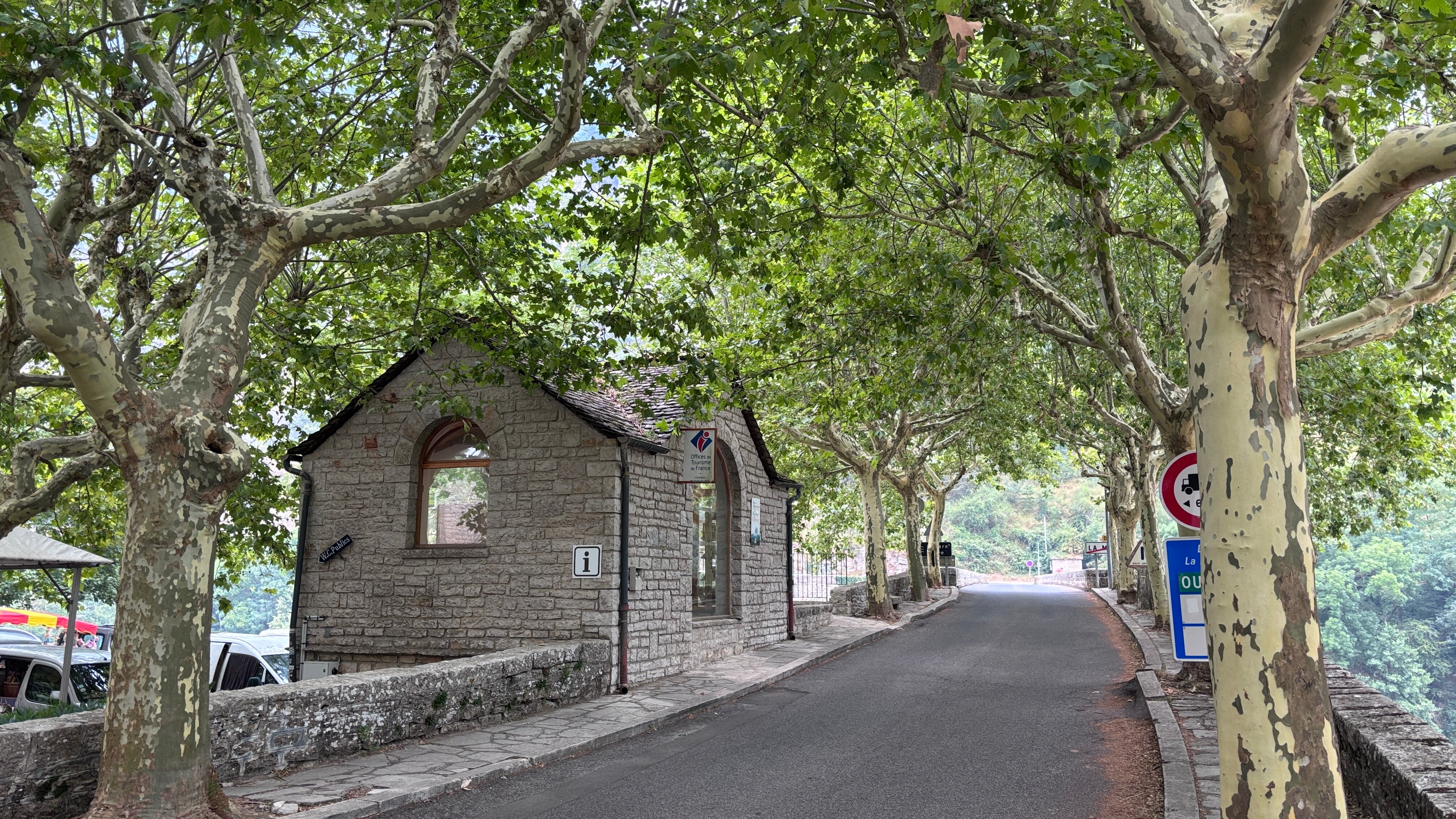 Hôtel-Restaurant le Manoir de Montesquiou-旅行者