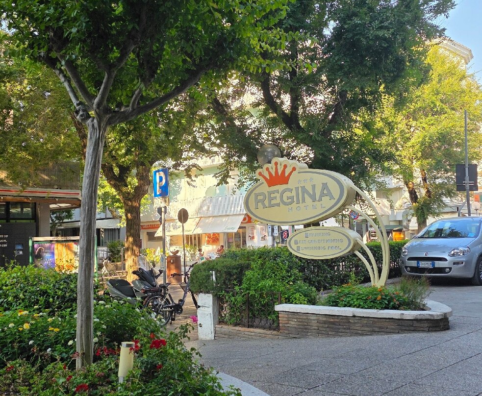 Hotel Regina主图