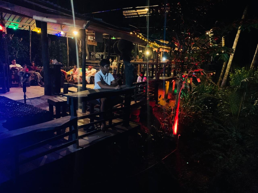The Garlic Restaurant