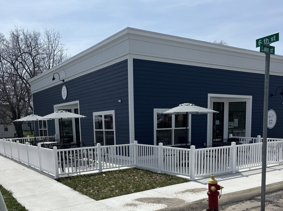 MT Plate Diner