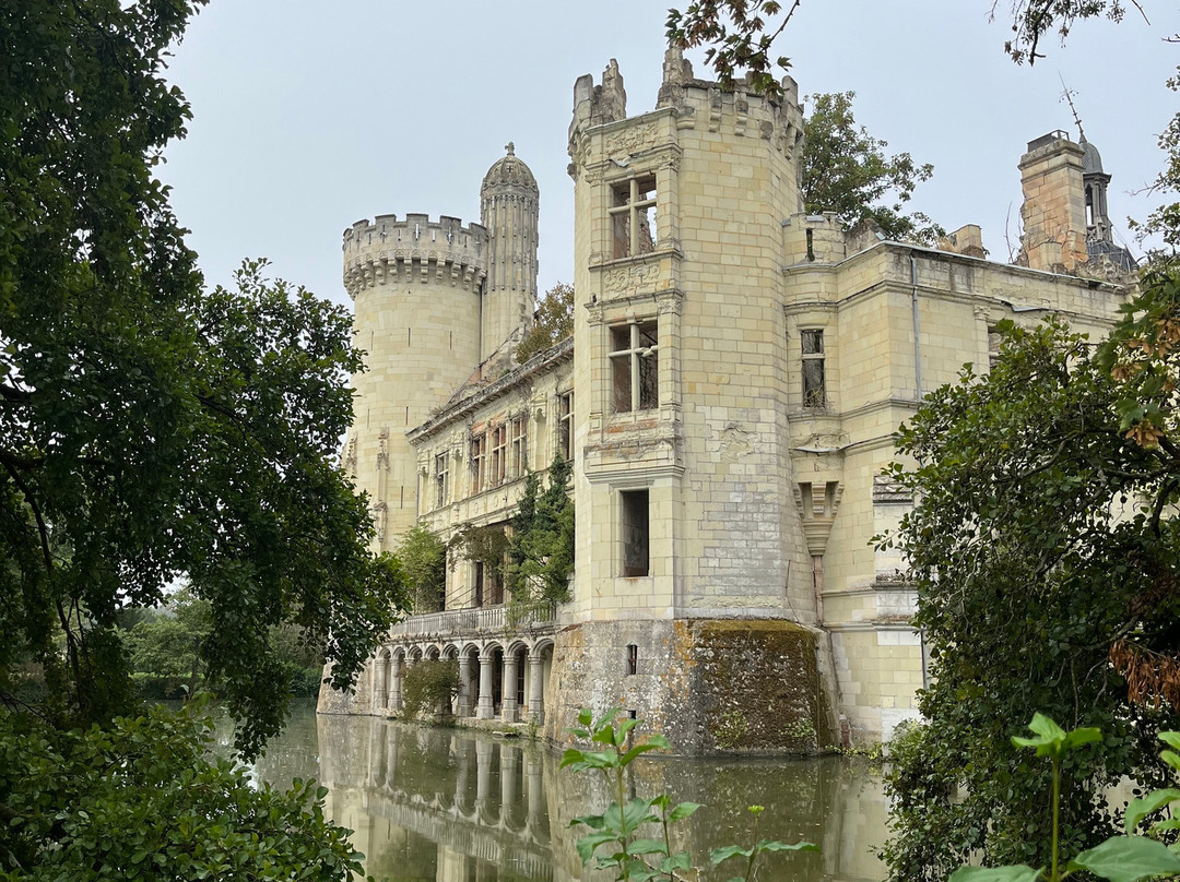 Château de la Mothe Chandeniers-Les Trois-Moutiers必去景点