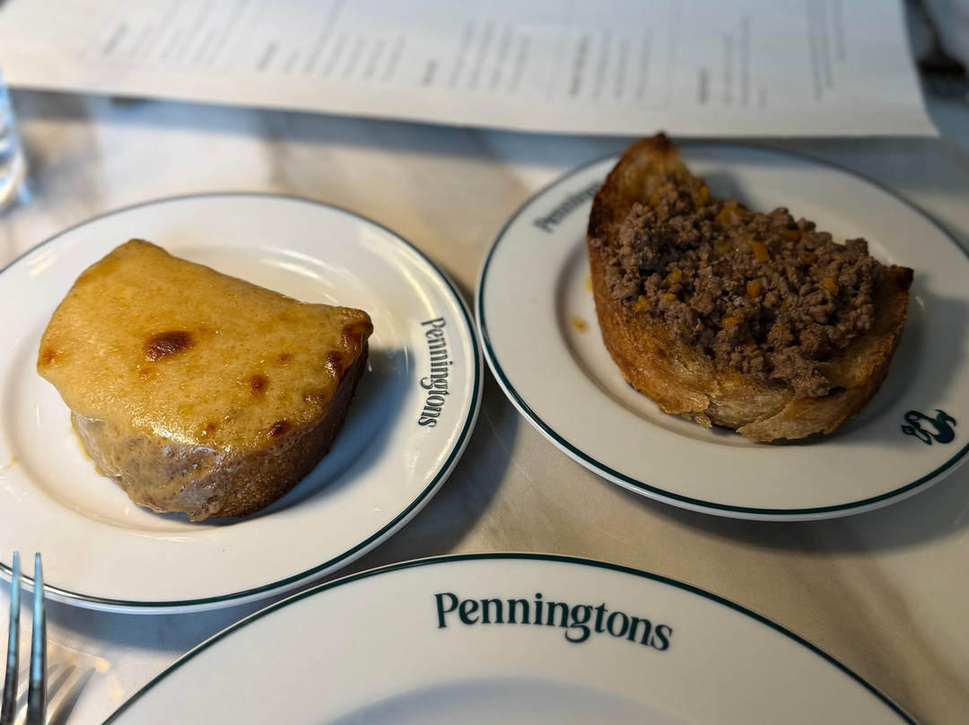 Penningtons At The Castle Hotel