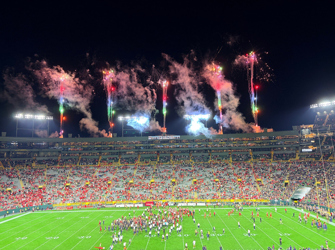Lambeau Field-格林贝必去景点