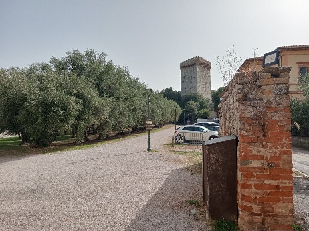 Rocca del Leone-Castiglione del Lago必去景点