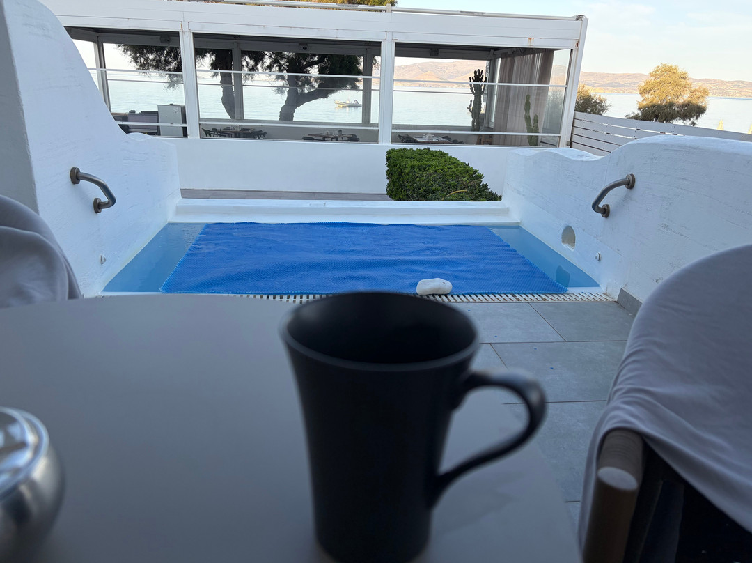利亚纳海滩水疗酒店主图