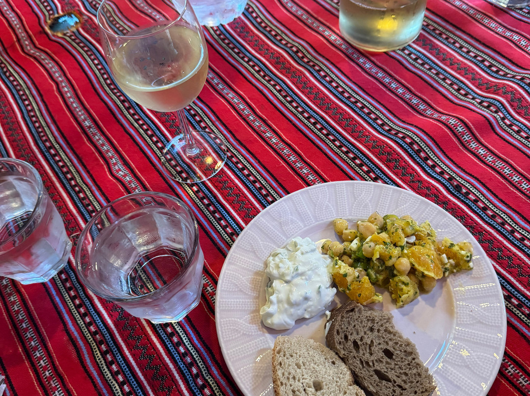 Cretan Traditional Cooking Lessons-Vamos必去景点