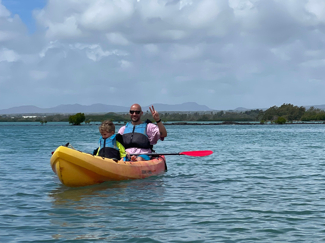 Sea Kayak Adventures-毛里求斯必去景点