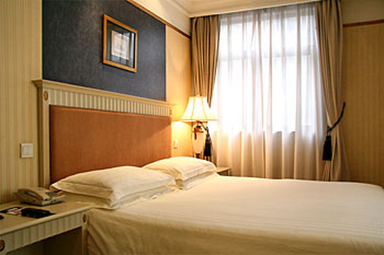 海天一色商务宾馆主图