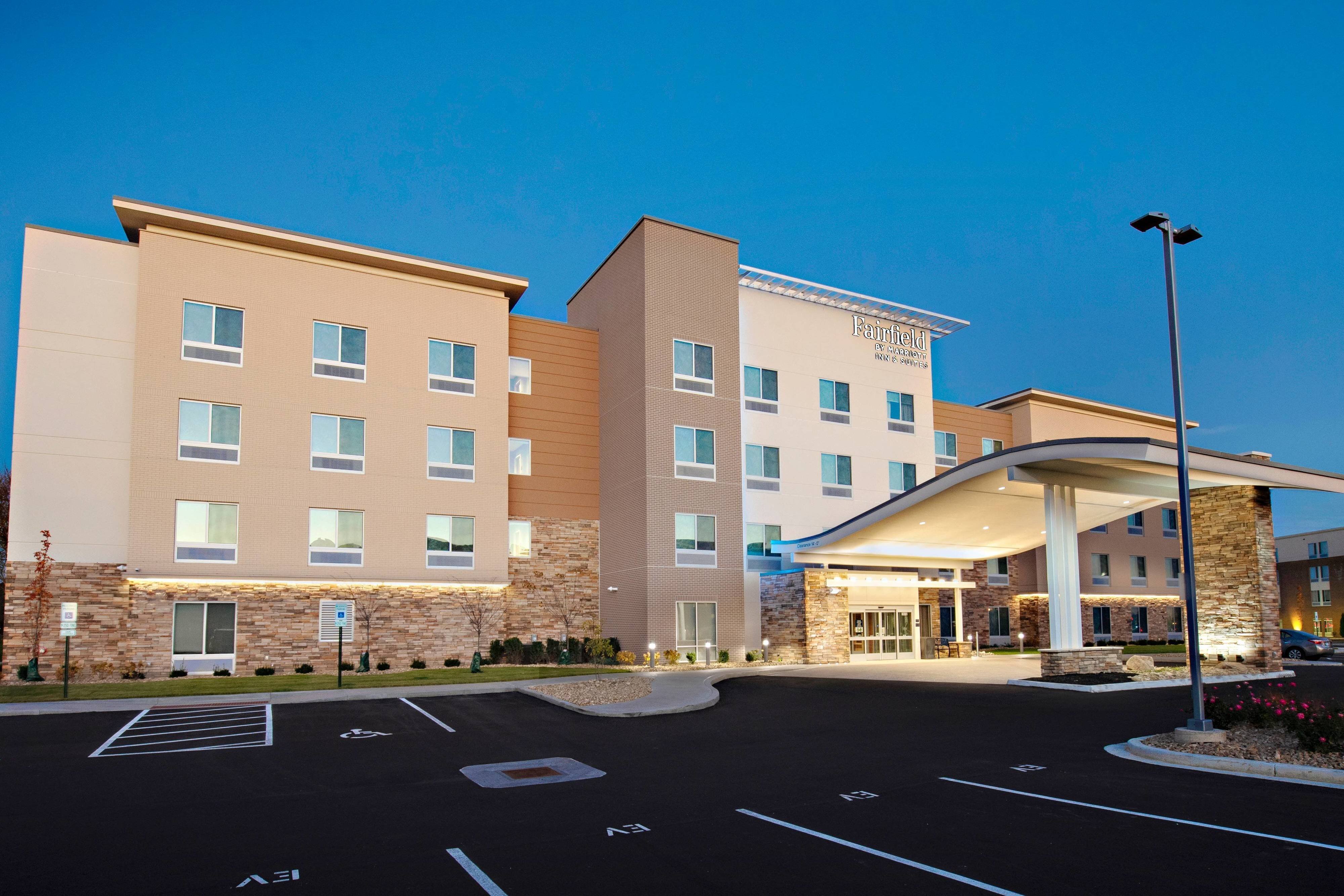 Fairfield Inn & Suites Dayton North-官方