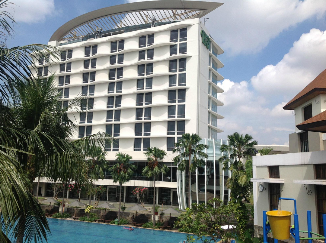 勿加泗酒店住宿-Hotel Santika Premiere Kota Harapan Indah