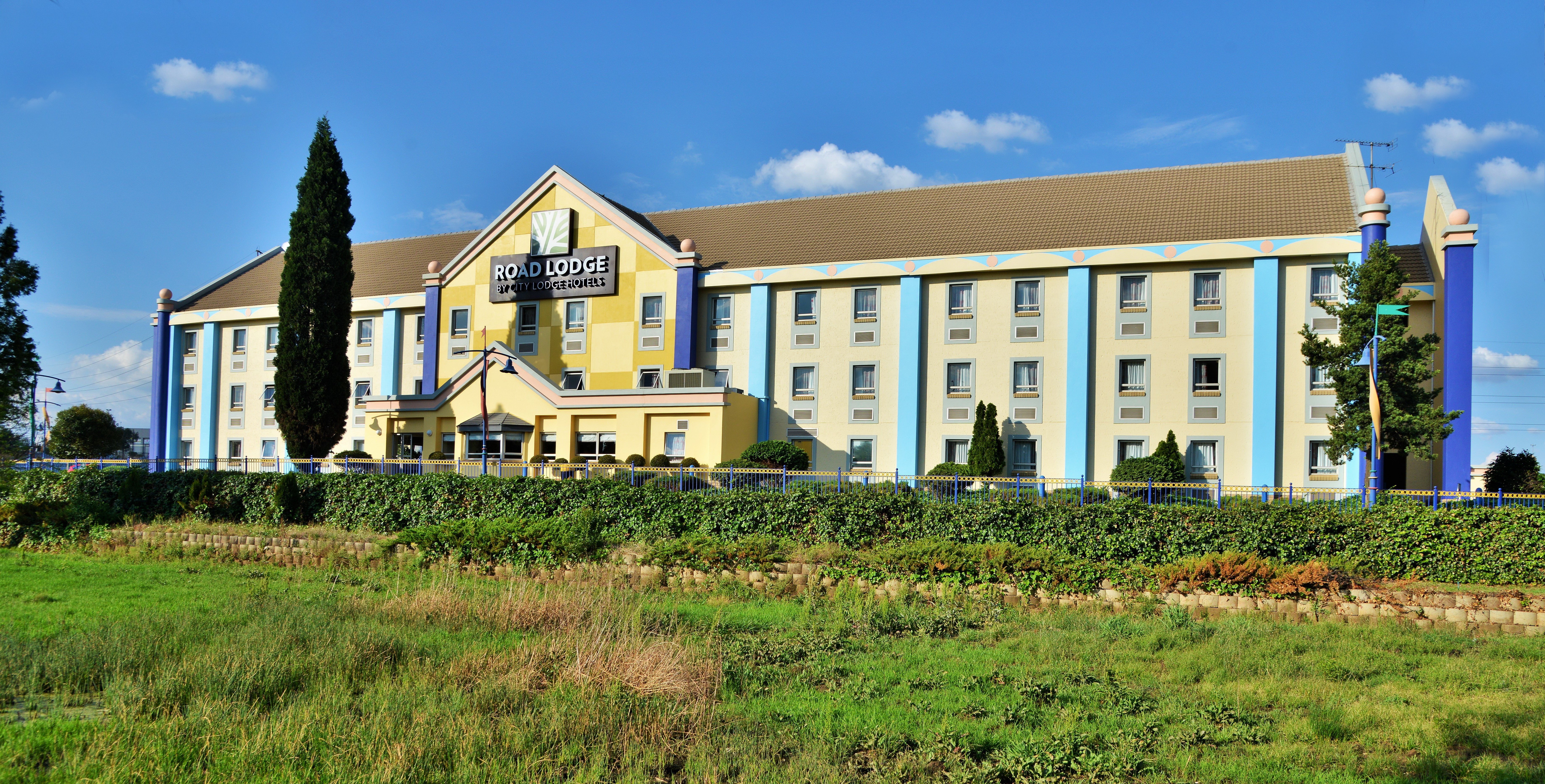 Road Lodge Carnival City-官方