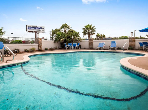 乔治西行政贝斯特韦斯特酒店主图