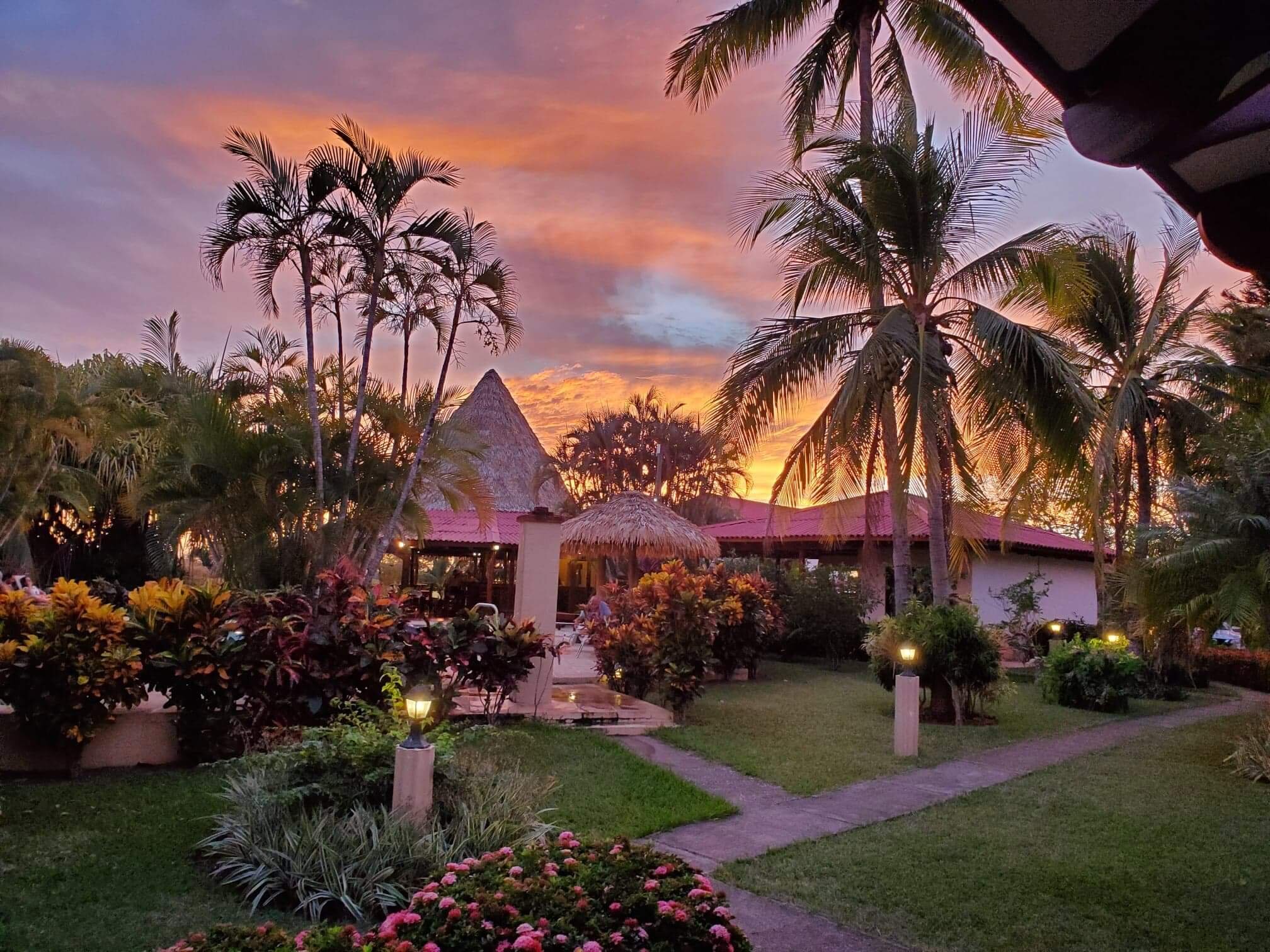 Guacamaya Lodge-官方