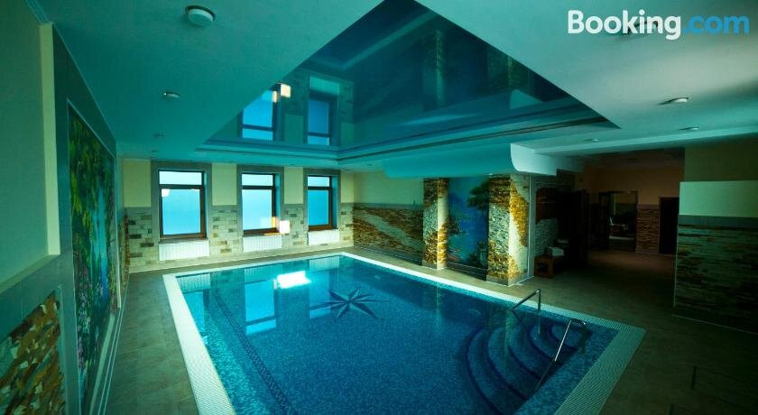 Karpaty Hotel主图