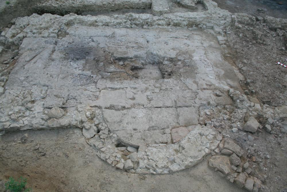 Santa Cristina Archaeological Site景点图片