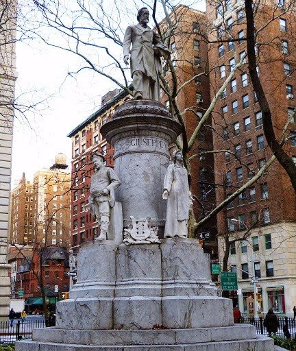 埃尔姆赫斯特旅游景点-Giuseppe Verdi Monument