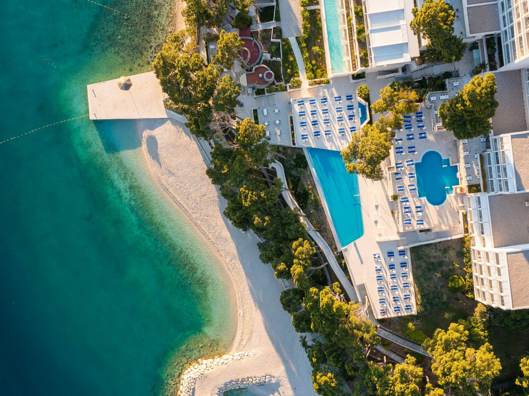Bluesun Hotel Berulia主图