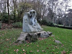 Statue l'Accident de Carriere景点图片