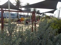 Plum Garland Playground景点图片