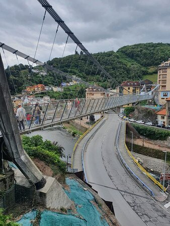 Puente Colgante Cangas del Narcea景点图片
