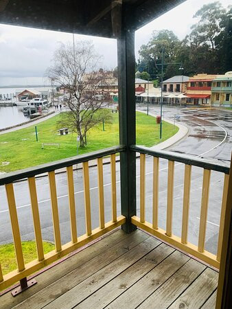 斯特拉汉村酒店主图