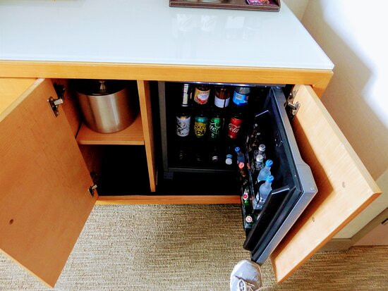 克莱门特蒙特利洲际酒店主图