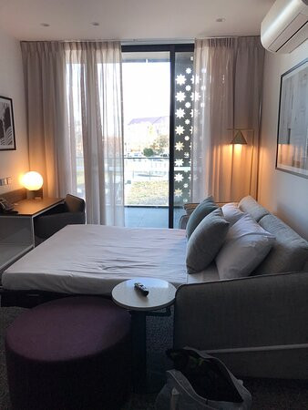 Quest Ballarat Station主图