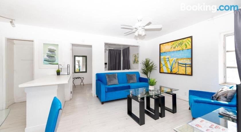 Hallandale Beach Resort Apartment