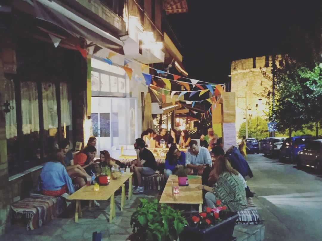 Mocabayo Street Coffee Bar