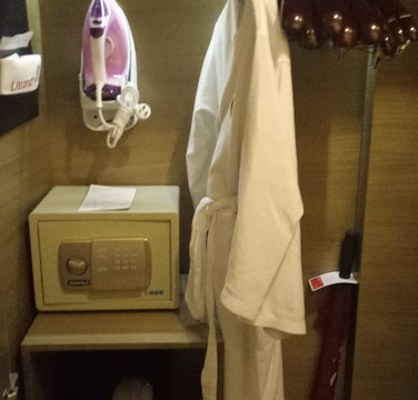 华美达兴园大酒店主图