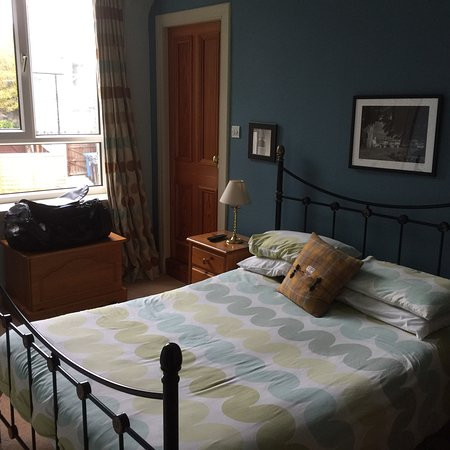 Knock酒店住宿-Park Guest House and Restaurant