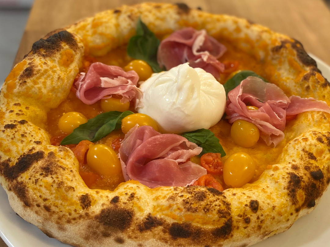 Mascalucia餐馆和美食-Pizzika - Pizzaioli in smoking
