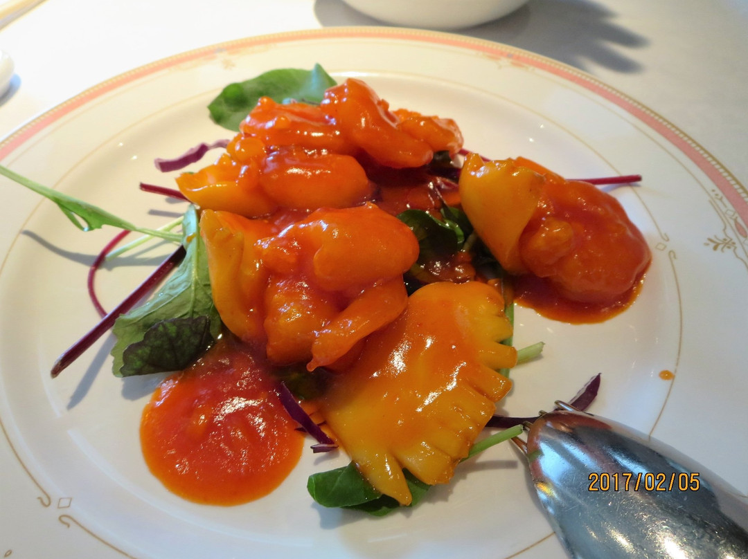 ロイヤルウイング （レストラン船）