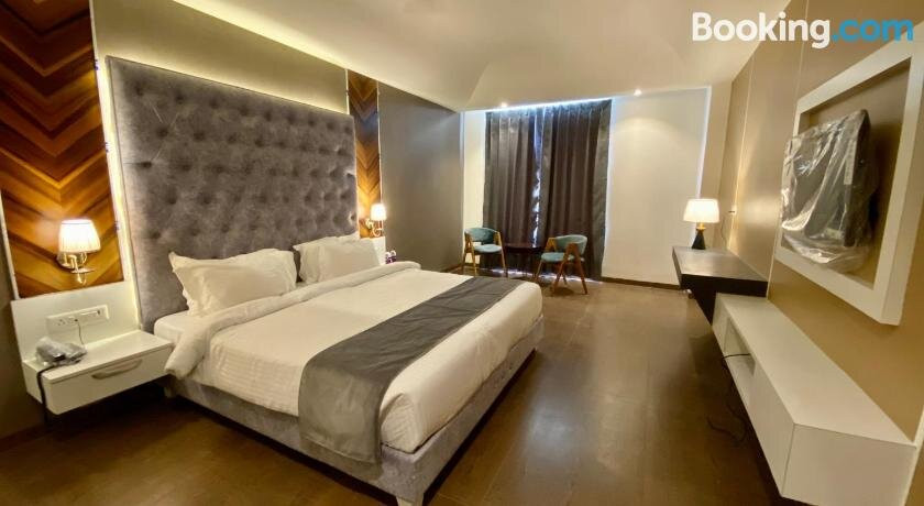 Ganga Bliss By Dls Hotels