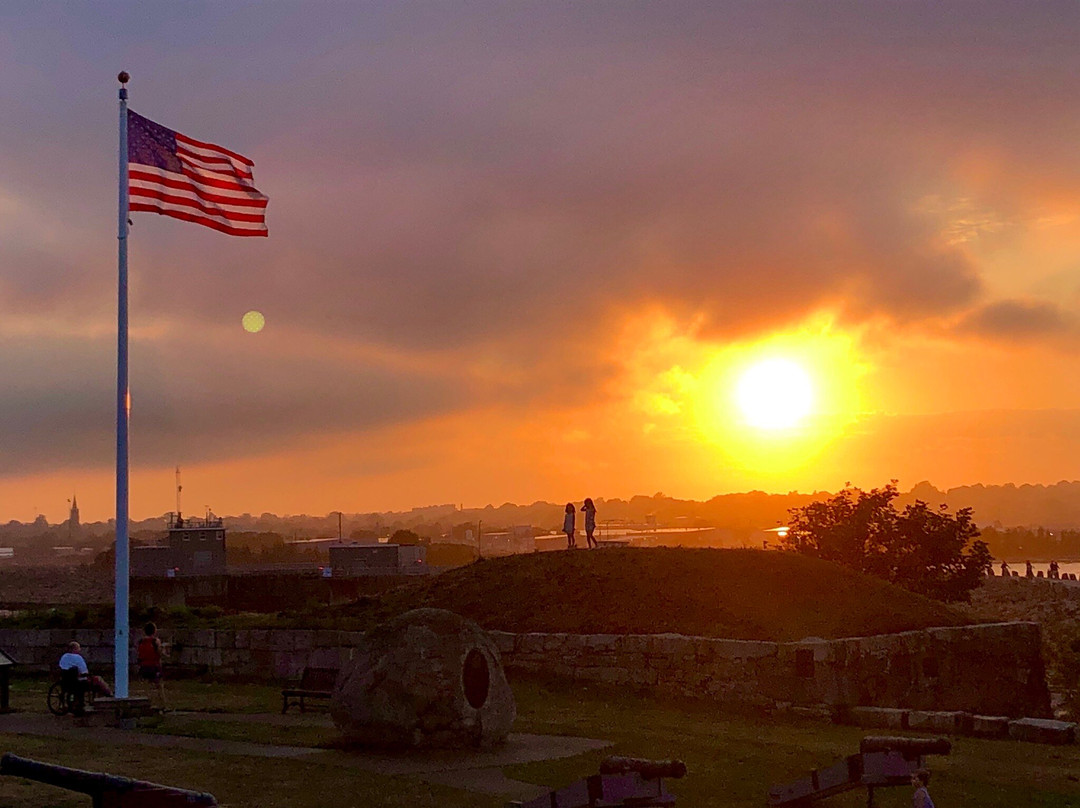 Fort Phoenix State Reservation景点图片