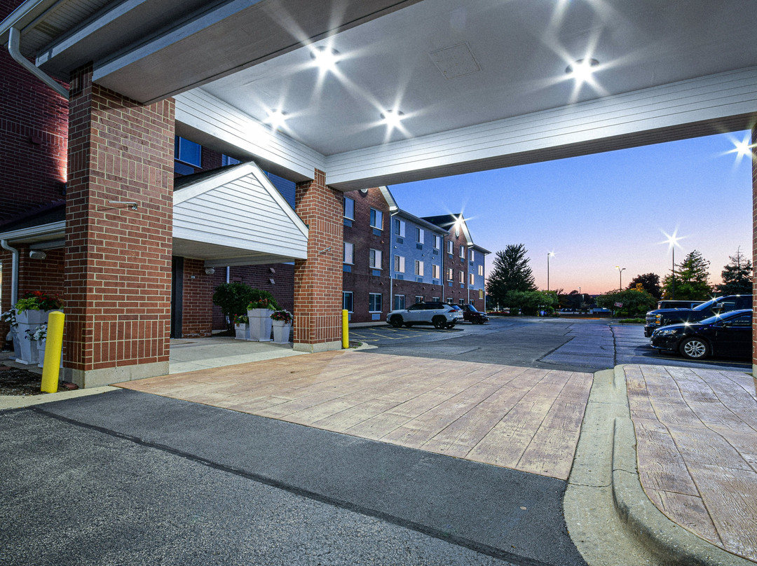 Holiday Inn Express Chicago Nw-vernon Hills By IHG主图