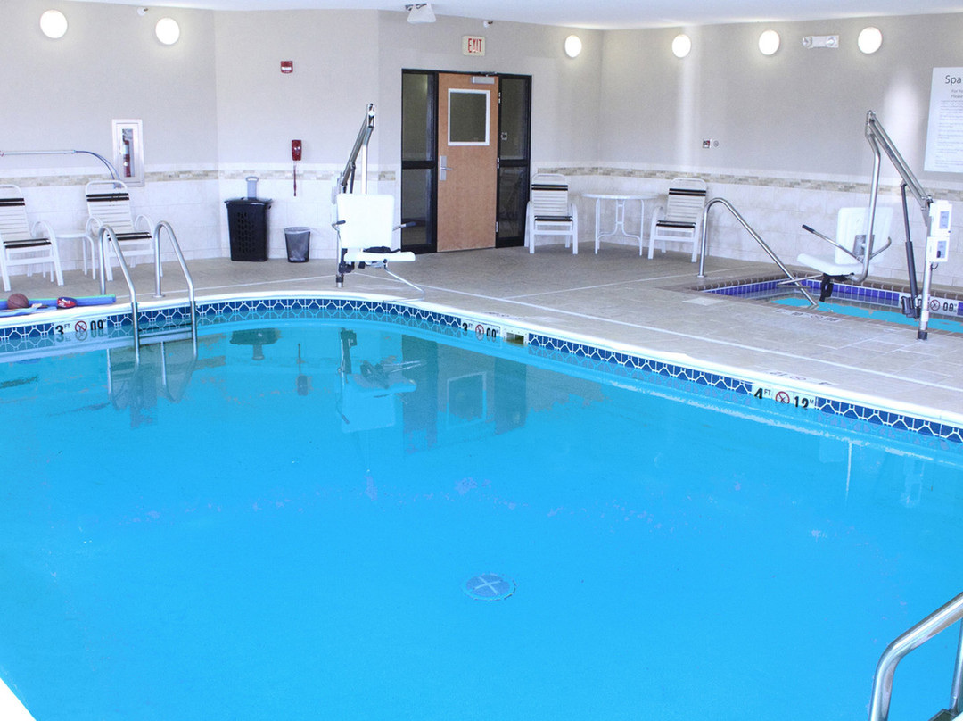 Holiday Inn Express Jamestown by IHG主图