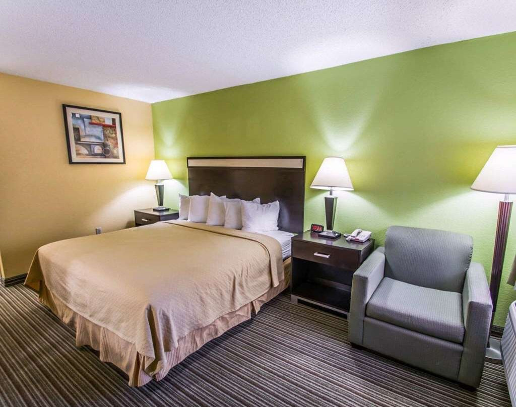 Quality Inn University主图