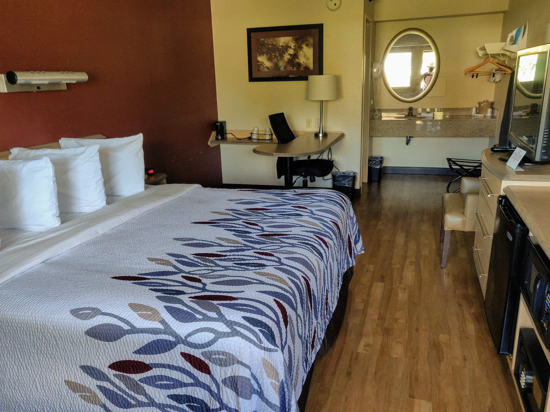 Red Roof Inn Johnson City主图