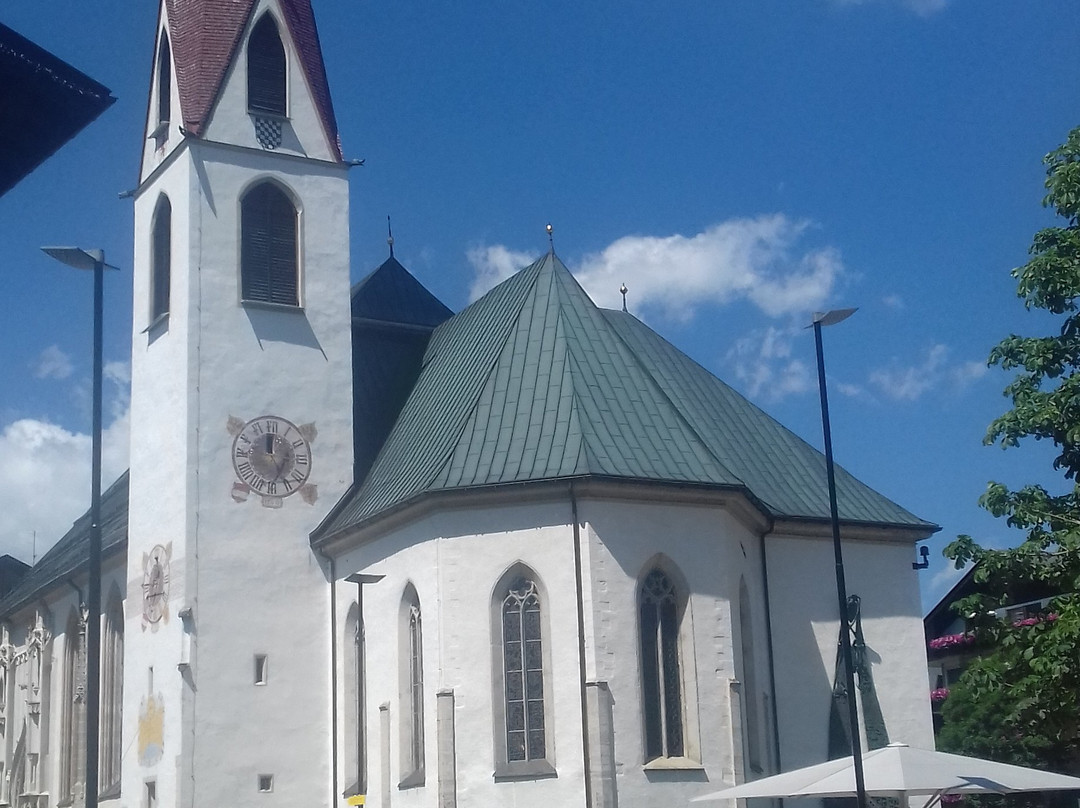 Parish Church Of St. Oswald景点图片