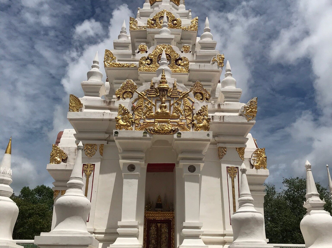 Wat Phra Boromathat Chaiya景点图片