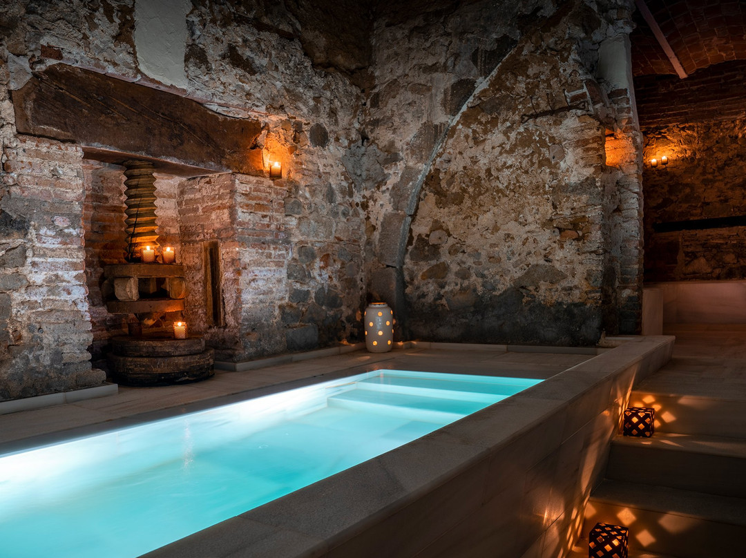 AIRE Ancient Baths Vallromanes景点图片
