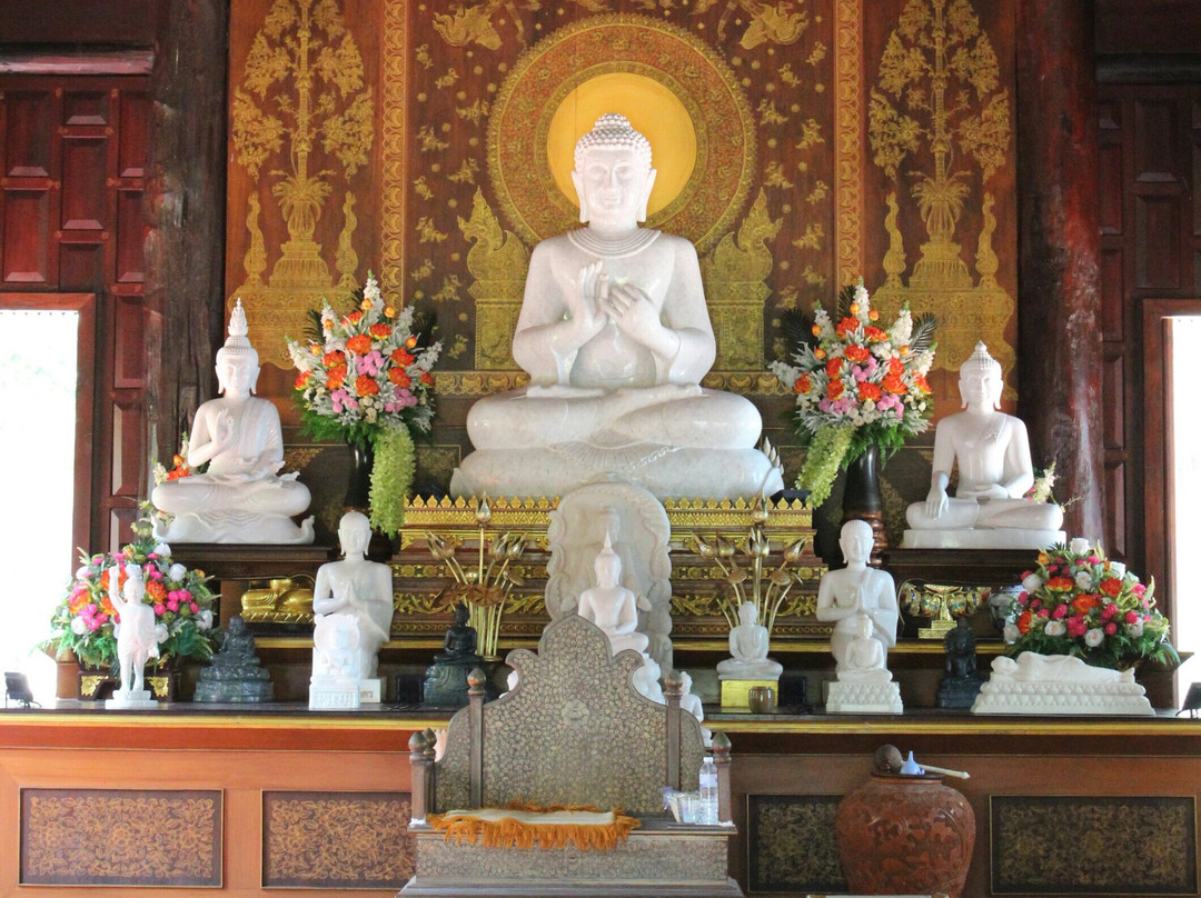 Wat Tha Sai (Wat Tesdhammanava)-泰曼必去景点