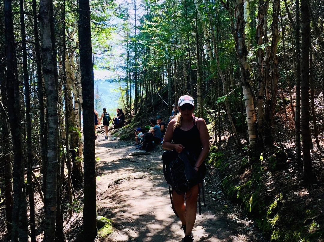 Sentier De La Statue Notre Dame Du Saguenay景点图片