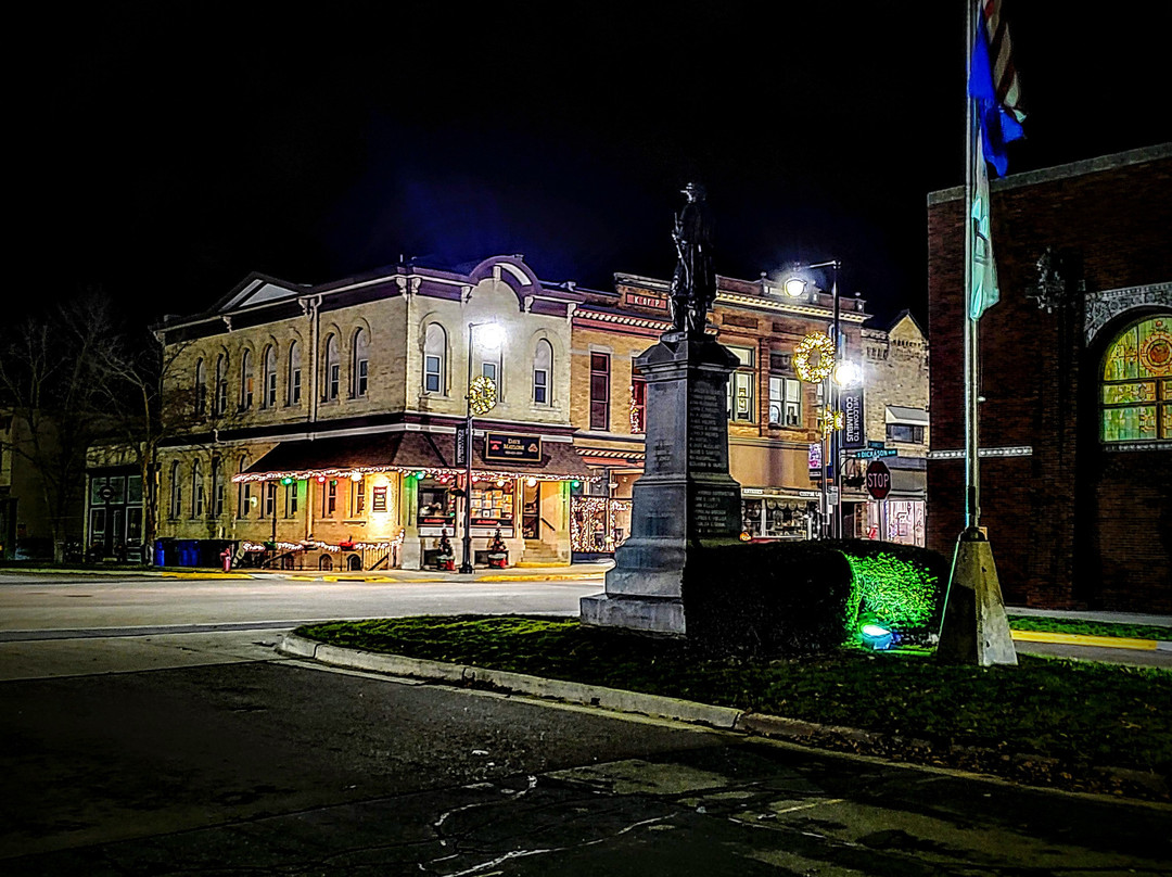 Columbus Wisconsin Historic District-Columbus必去景点
