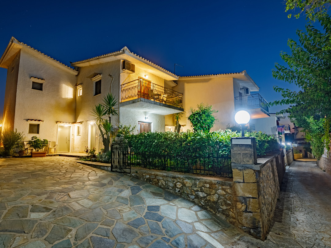 科斯塔别墅及公寓酒店主图